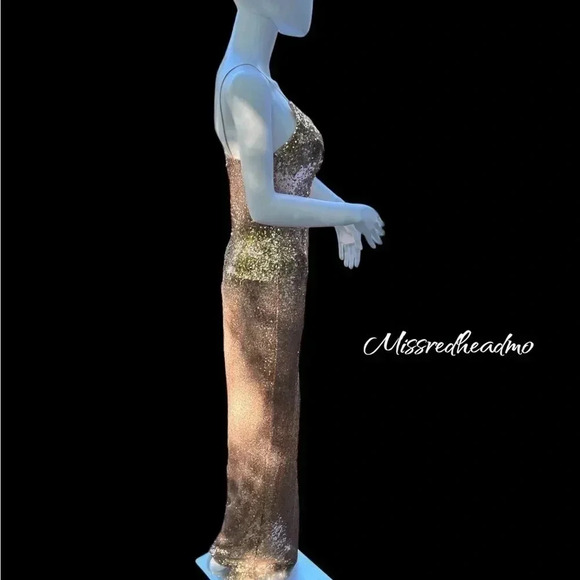 ~B Smart~ Sequin Dress - Size 4/6 - Picture 3 of 5